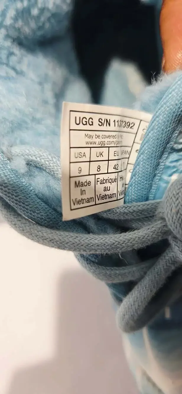 UGG neumel lta